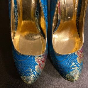Aldo Blue Asian Print Heels